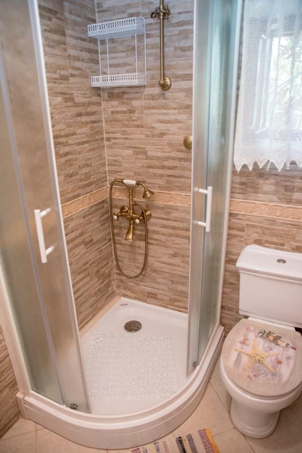 Holiday Home Zavala クレック エクステリア 写真