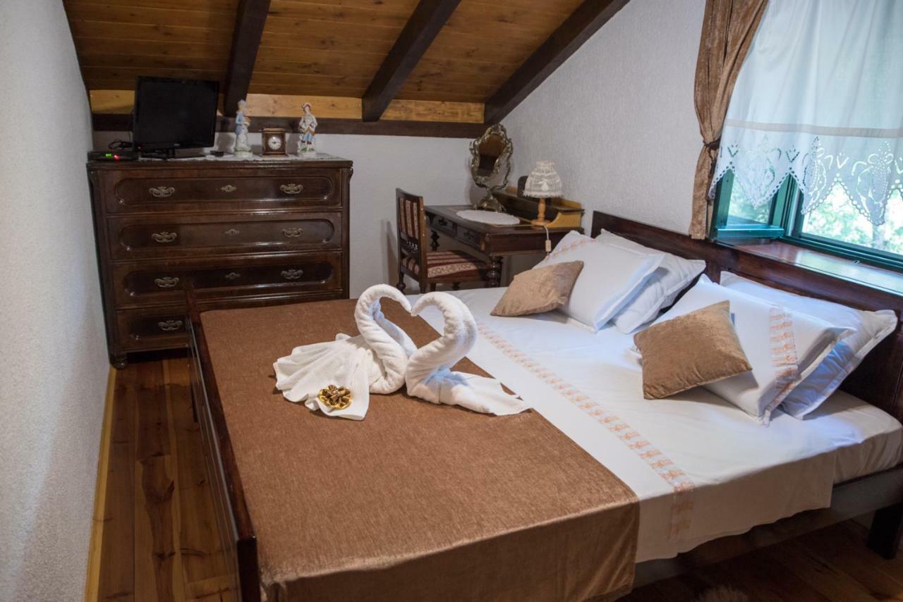 Holiday Home Zavala クレック エクステリア 写真